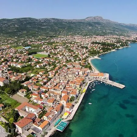 Mediterranean Old House بيت للعطل